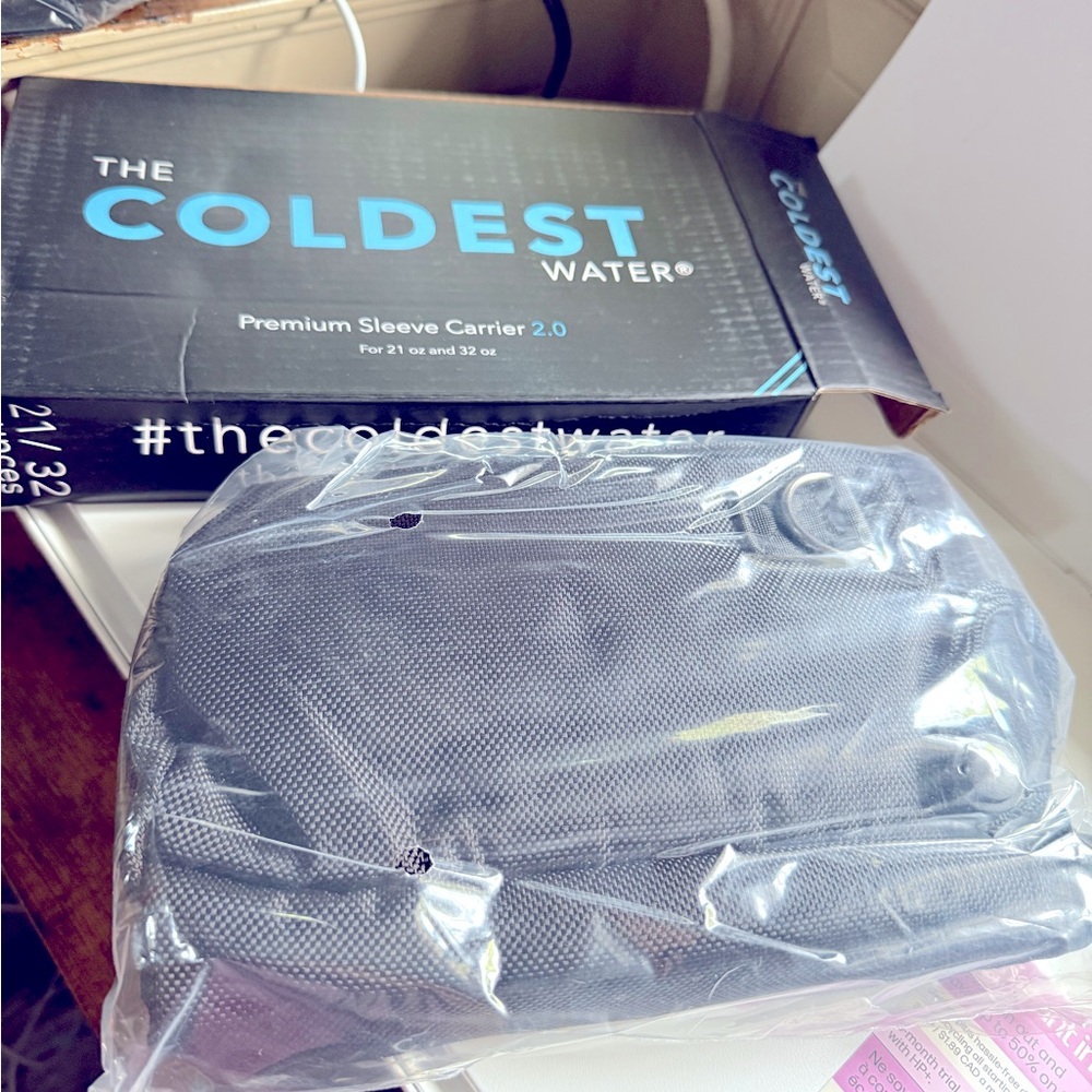 The Coldest Water Sleeve Carrier